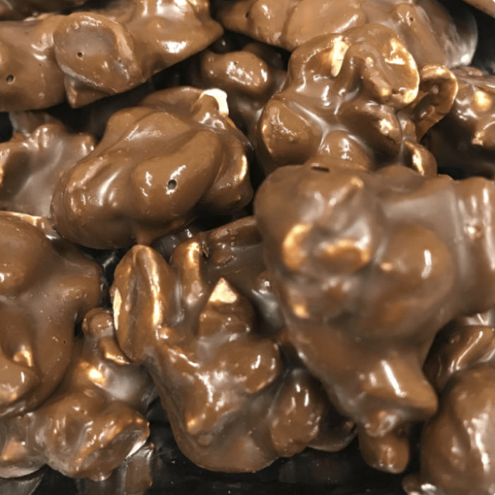 Rocas de Chocolate Negro y Cacahuete